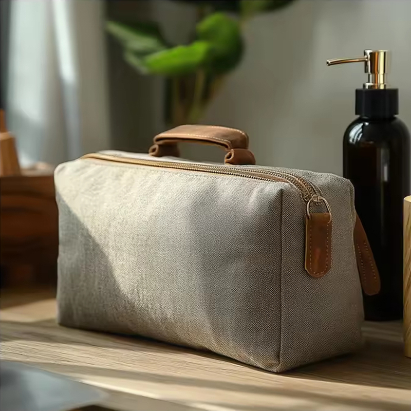 大容量化妆品洗漱用品收纳化妆包